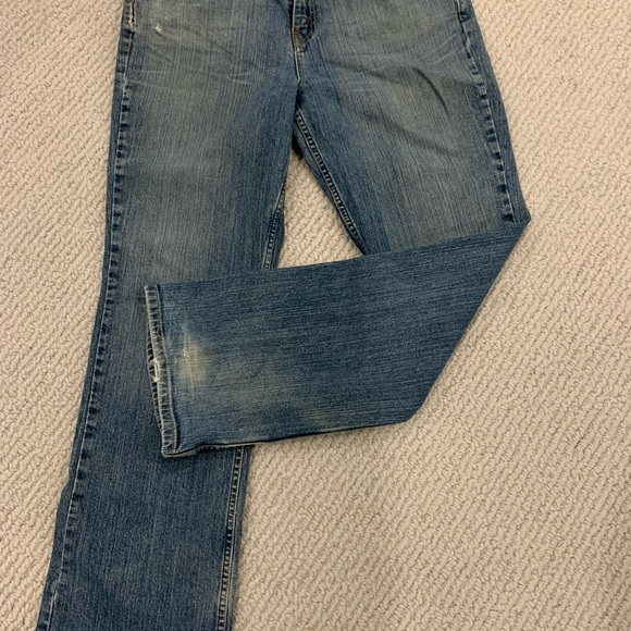 Levi’s Signature Gold Mid Rise Boot Cut Misses 16, 33 W Medium med wash worn - Picture 8 of 10